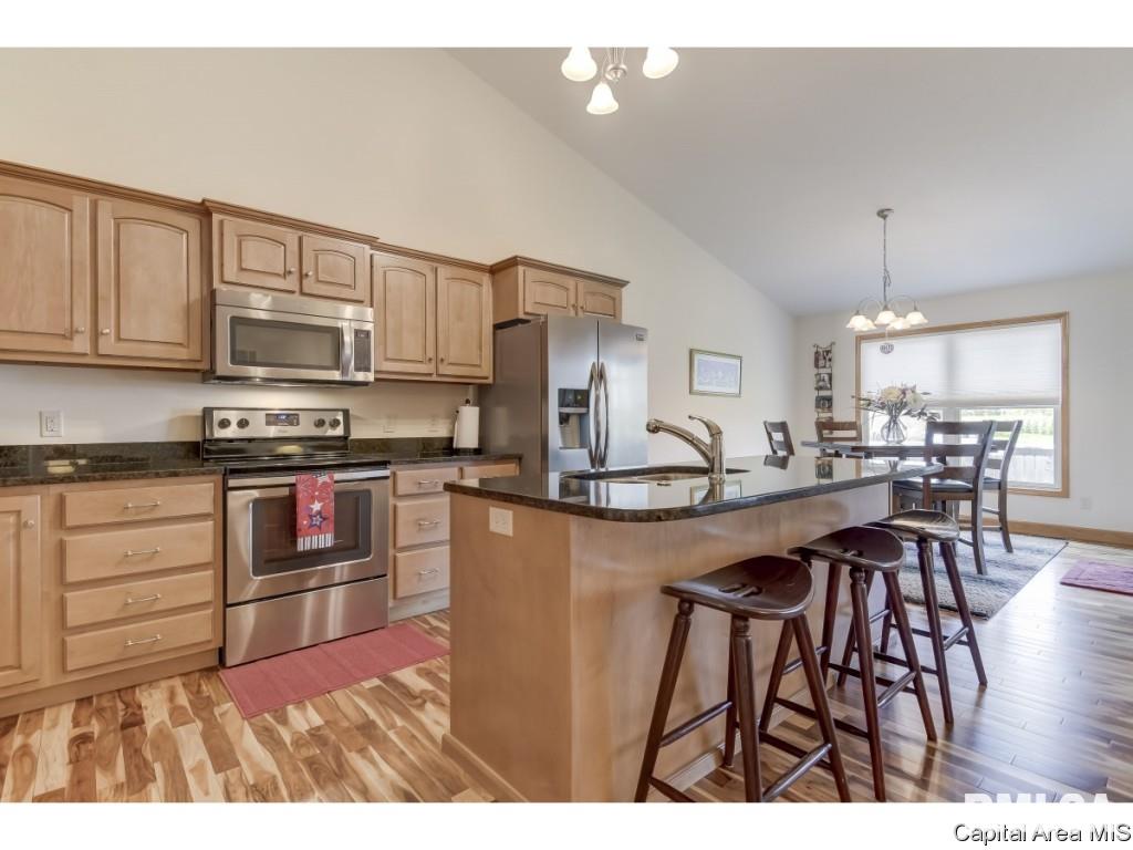 4210 Amy Court Springfield, IL 62711 - Photo 8 of 26