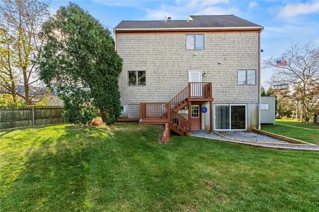 $3,500 | 1 Rodeo Drive, Barrington, RI 02806