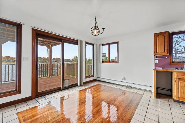 $3,500 | 1 Rodeo Drive, Barrington, RI 02806