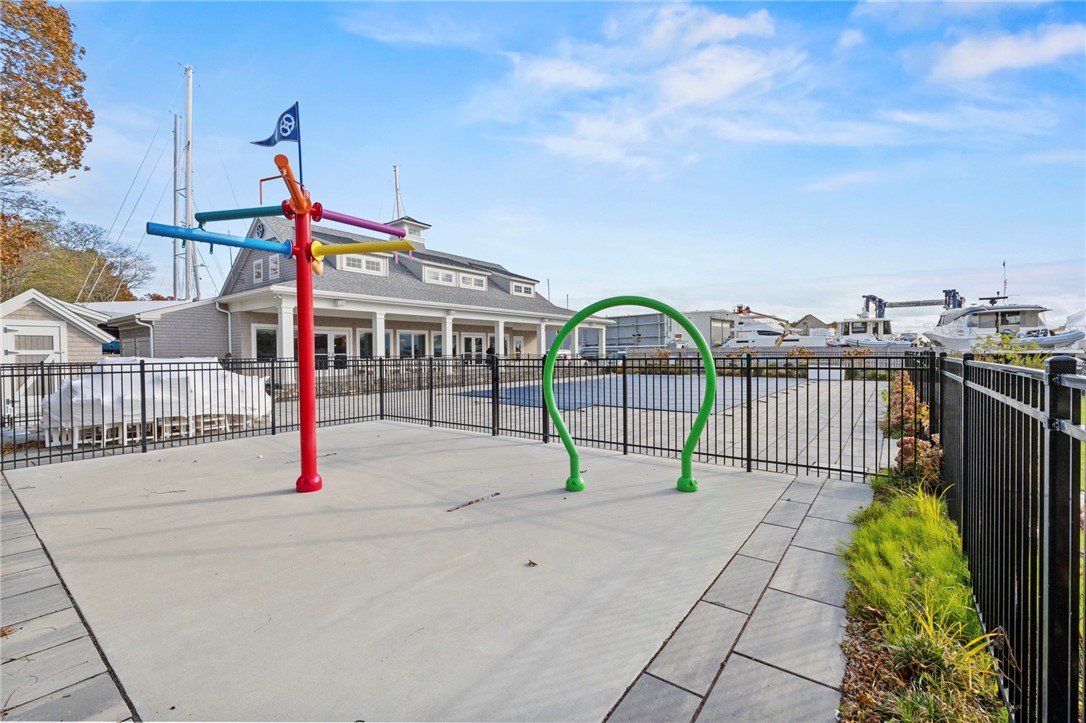 1 Rodeo Drive Barrington, RI 02806 - Photo 29 of 37