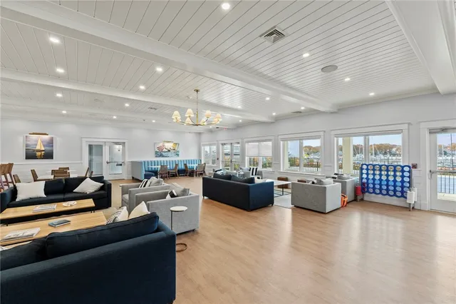 $3,500 | 1 Rodeo Drive, Barrington, RI 02806