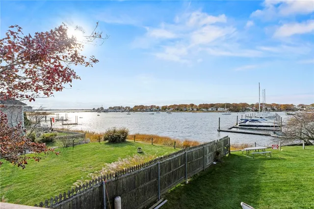 $3,500 | 1 Rodeo Drive, Barrington, RI 02806