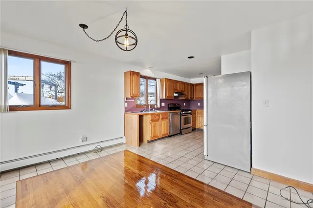 $3,500 | 1 Rodeo Drive, Barrington, RI 02806