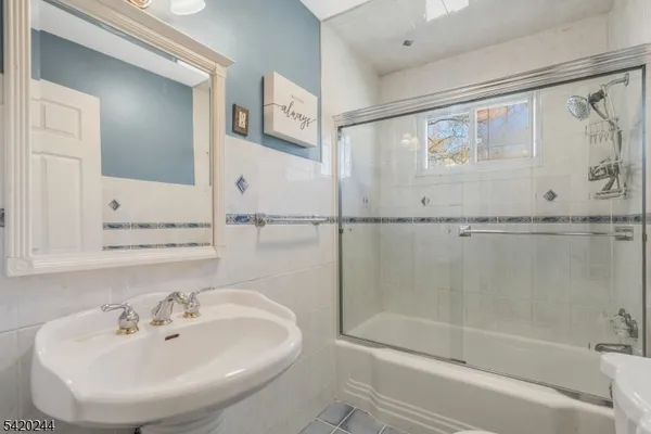 $585,000 | 123 Thatchers Hill Road, Flemington, NJ 08822