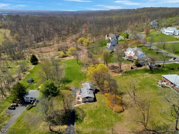 $585,000 | 123 Thatchers Hill Road, Flemington, NJ 08822