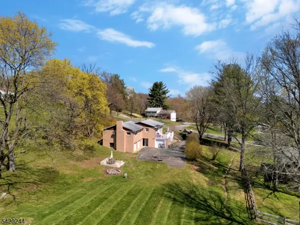 $585,000 | 123 Thatchers Hill Road, Flemington, NJ 08822