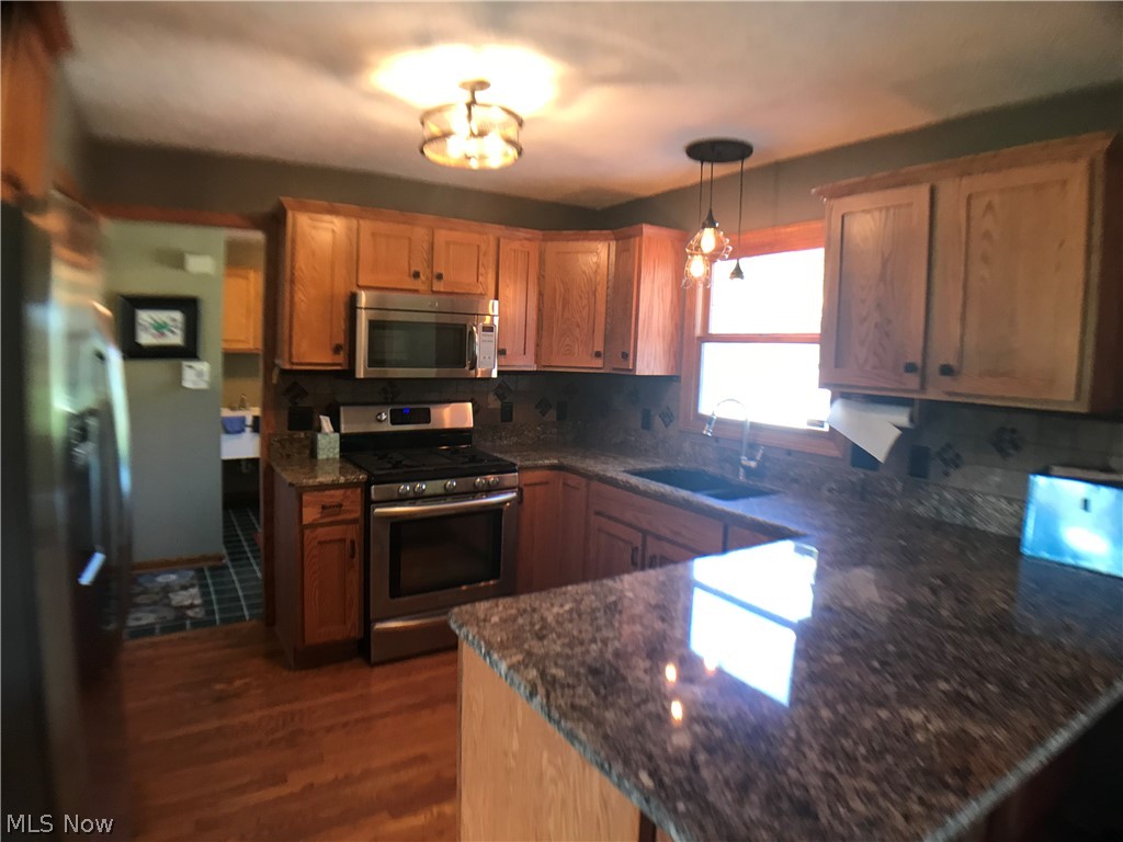 9107 Yale Road Diamond, OH 44412 - Photo 3 of 28