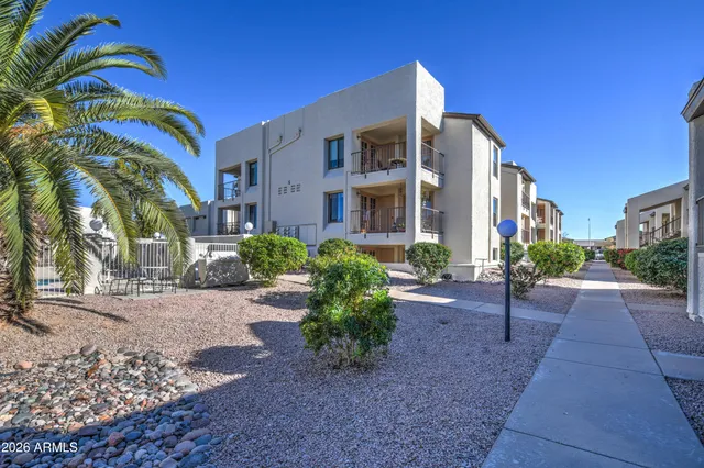 $178,500 | 5518 East Lindstrom Lane, Unit 3010, Mesa, AZ 85215
