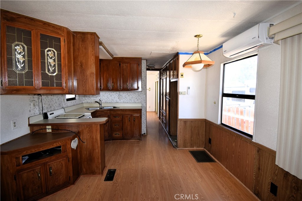 11250 Barstow Road, Unit 18 Lucerne Valley, CA 92356 - Photo 4 of 22