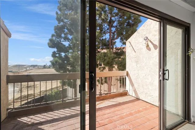 $925,000 | 8180 Manitoba Street, Unit 334, Playa del Rey, CA 90293