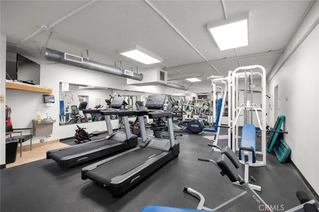 $925,000 | 8180 Manitoba Street, Unit 334, Playa del Rey, CA 90293