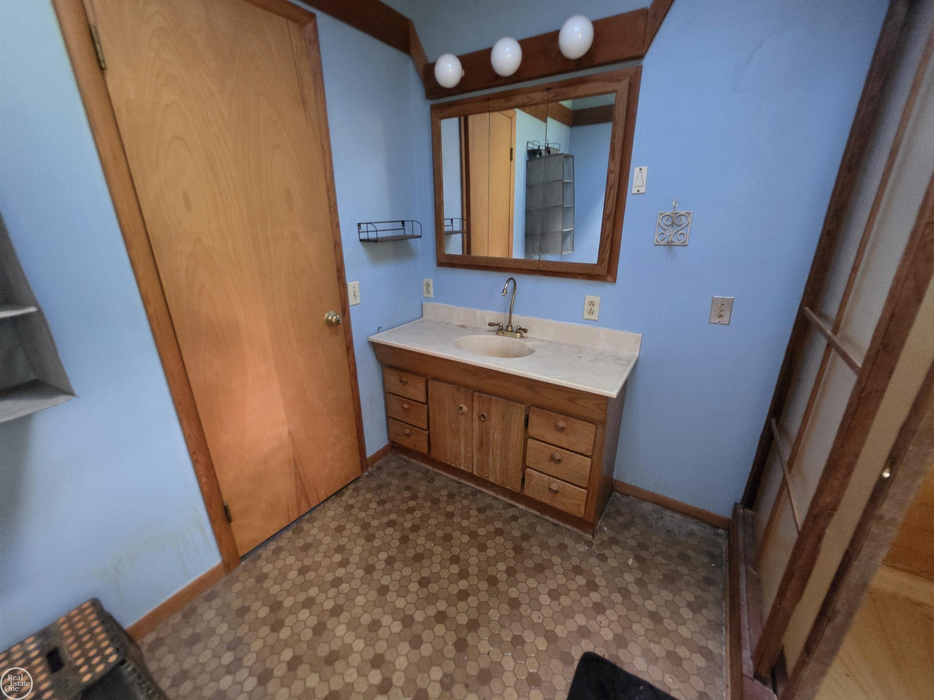 265 Old Trail Road Spruce, MI 48762 - Photo 18 of 49 50222967-f09d564c-bce3-400f-a69f-258660cfba9e.JPG