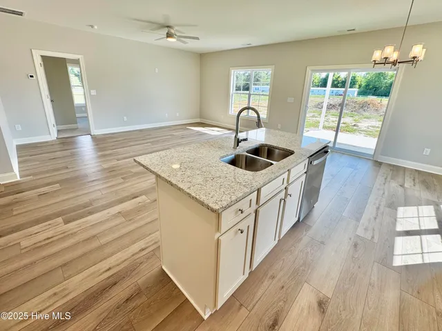 $279,500 | 919 Albrittons Road, Kinston, NC 28504