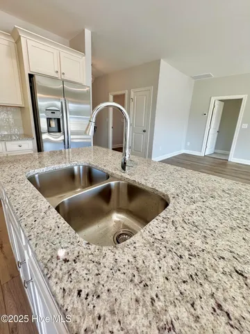 $279,500 | 919 Albrittons Road, Kinston, NC 28504