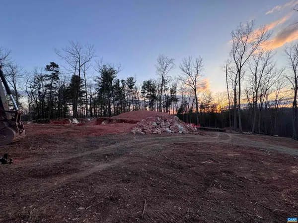 a view of dirt yard