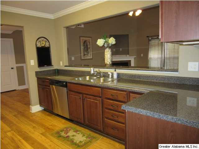 98 Spring Lake Boulevard Clanton, AL 35045 - Photo 8 of 32