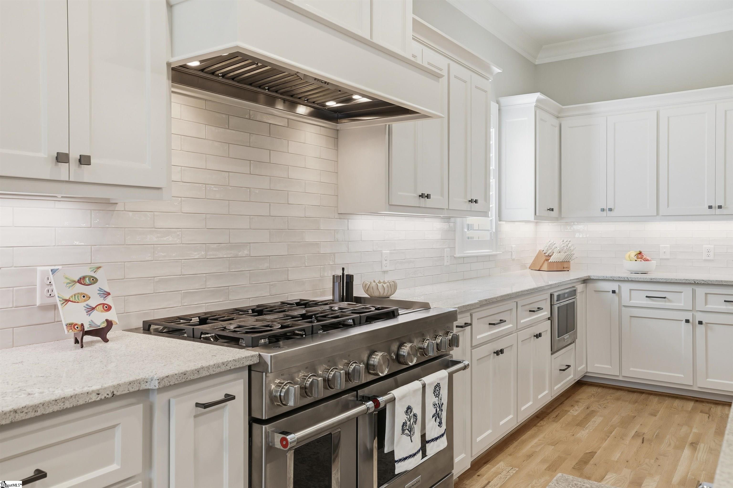 401 Southern Beech Court Simpsonville, SC 29681 - Photo 10 of 47