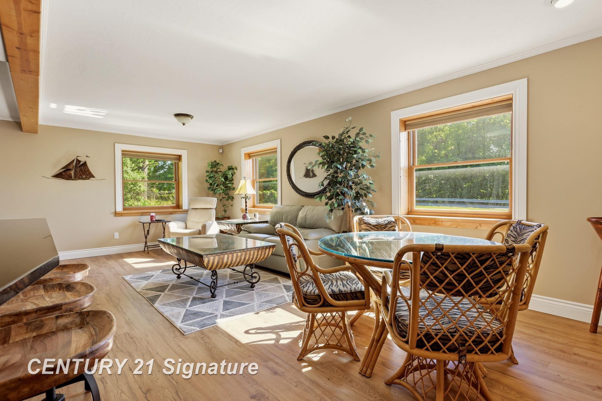 4065 North River Road Freeland, MI 48623 - Photo 11 of 47