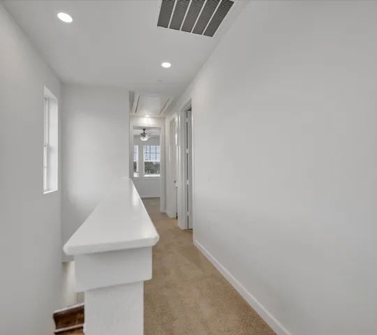 a view of entryway with workspace