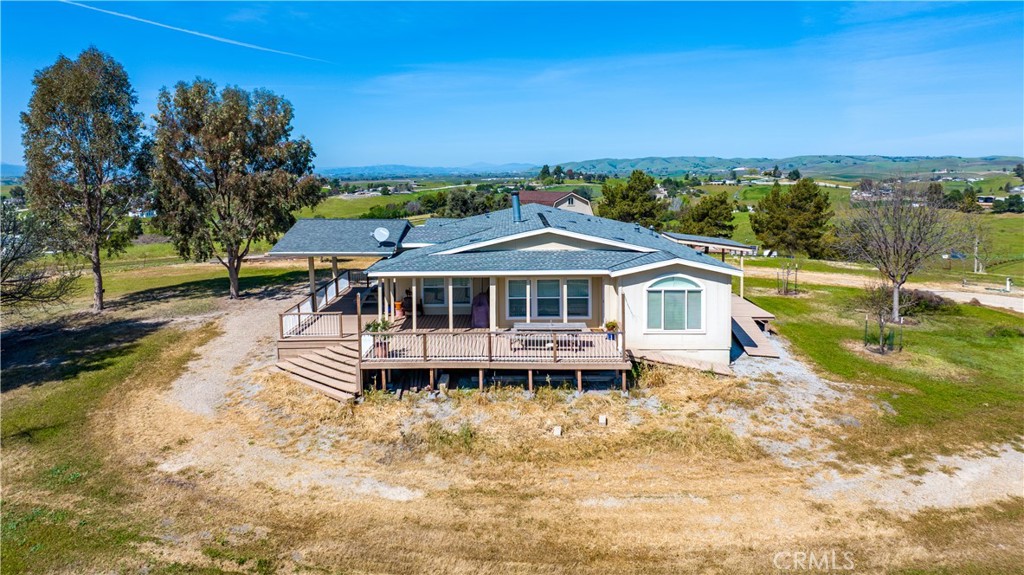 1876 Rancho Lomas Way San Miguel, CA 93451 - Photo 12 of 75