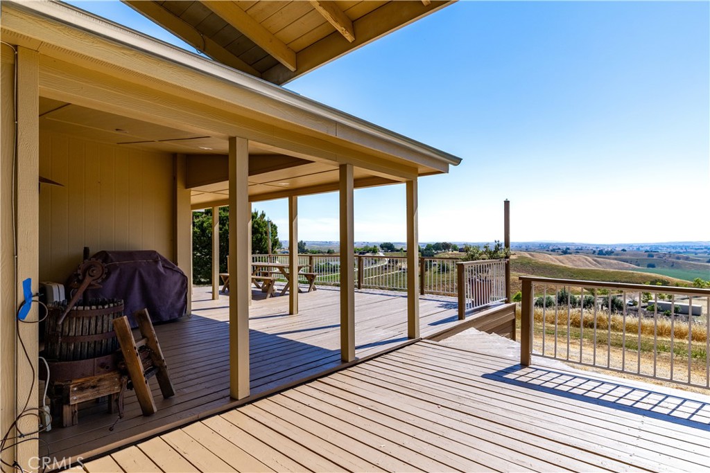 1876 Rancho Lomas Way San Miguel, CA 93451 - Photo 59 of 75