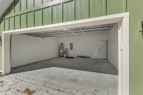 a view of a garage