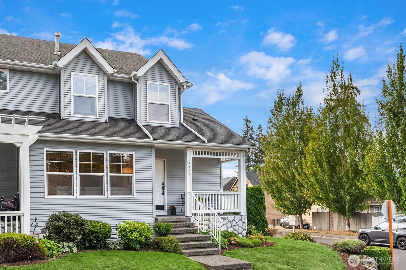 3701 Northeast 6th Street Renton, WA 98056 - Photo 1 of 26 Gallery Image 1