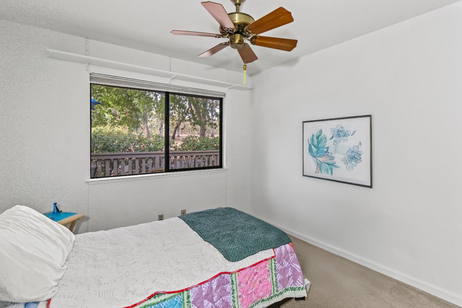 6543 Crosswoods Circle Citrus Heights, CA 95621 - Photo 27 of 33 a bedroom with a bed and a window