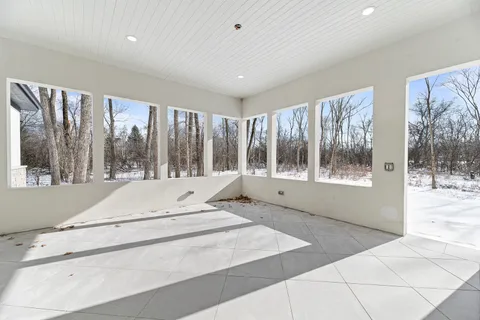 $2,899,000 | 213 Northampton Lane, Lincolnshire, IL 60069