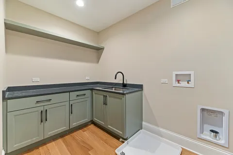 $2,899,000 | 213 Northampton Lane, Lincolnshire, IL 60069