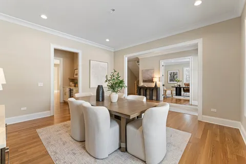 $2,899,000 | 213 Northampton Lane, Lincolnshire, IL 60069