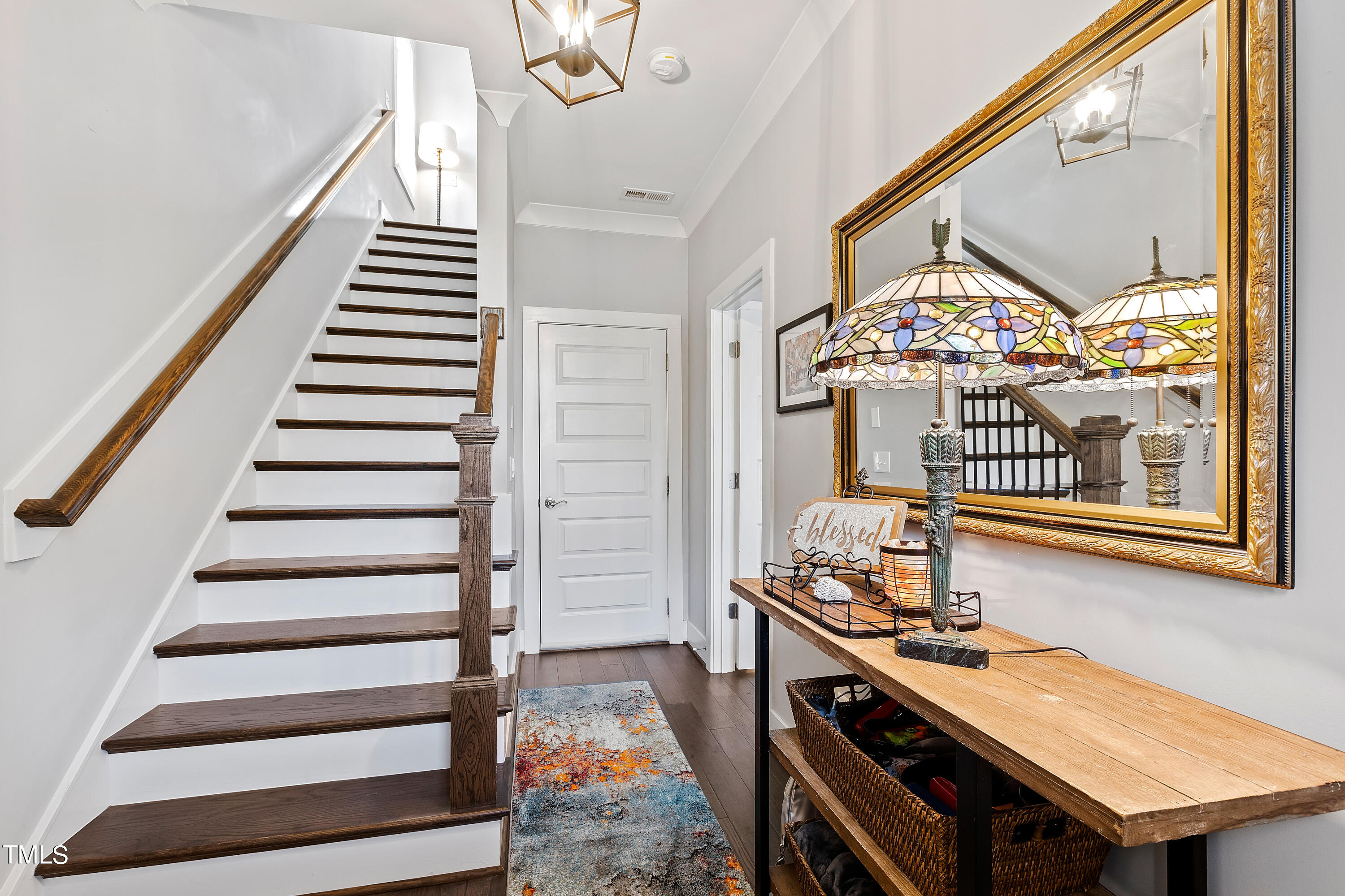 650 Watauga Street Raleigh, NC 27604 - Photo 19 of 43 foyer