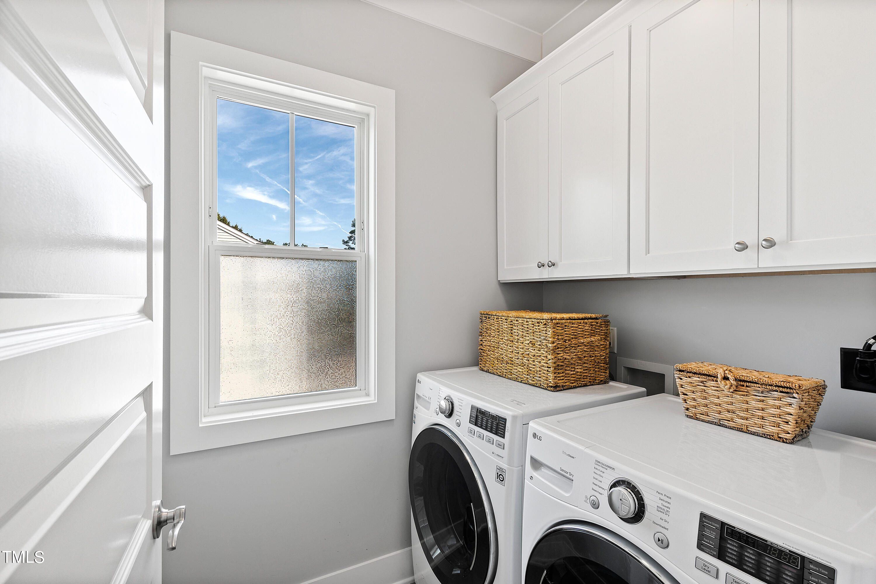 650 Watauga Street Raleigh, NC 27604 - Photo 35 of 43 laudnry