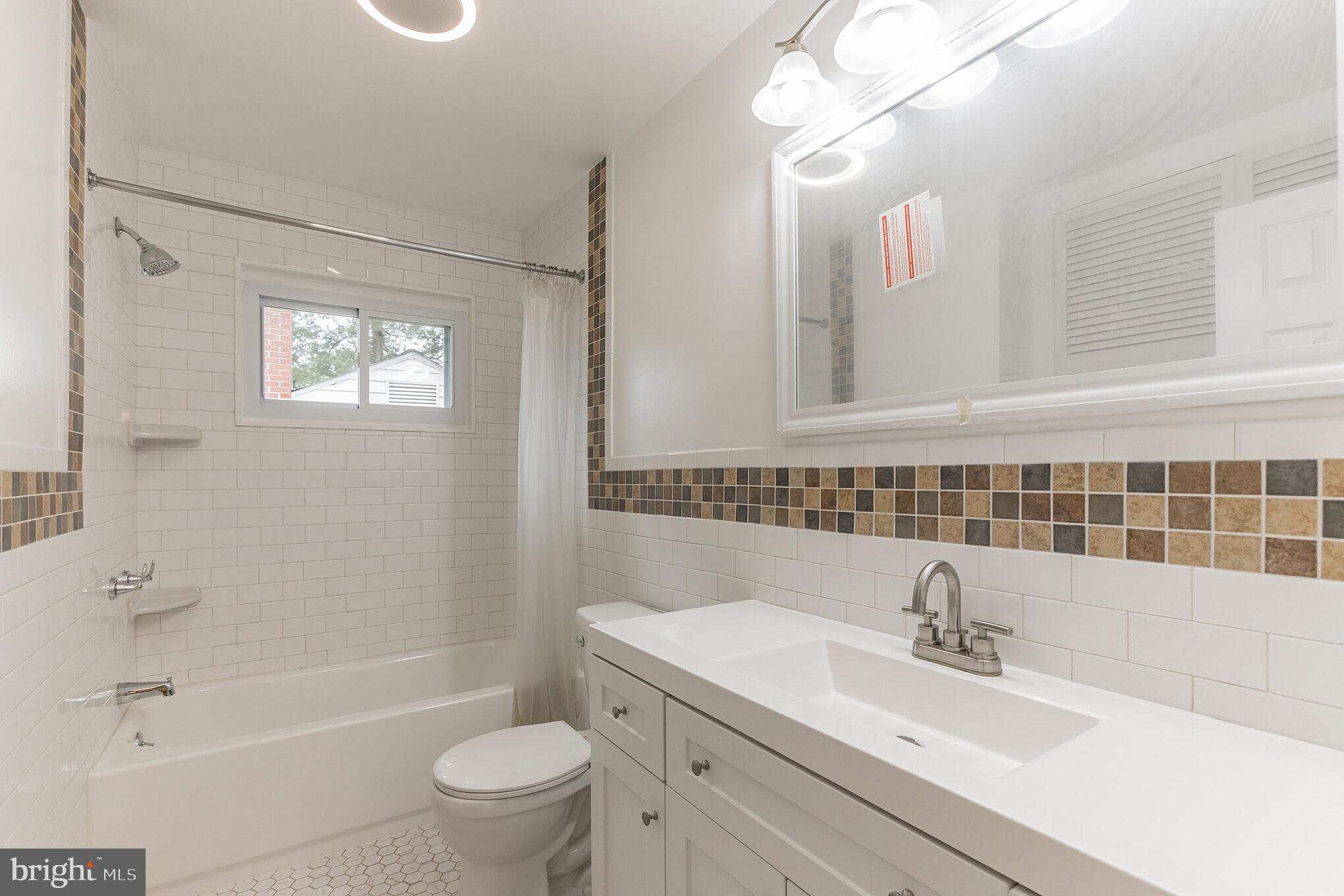 2019 Cascade Road Silver Spring, MD 20902 - Photo 31 of 32