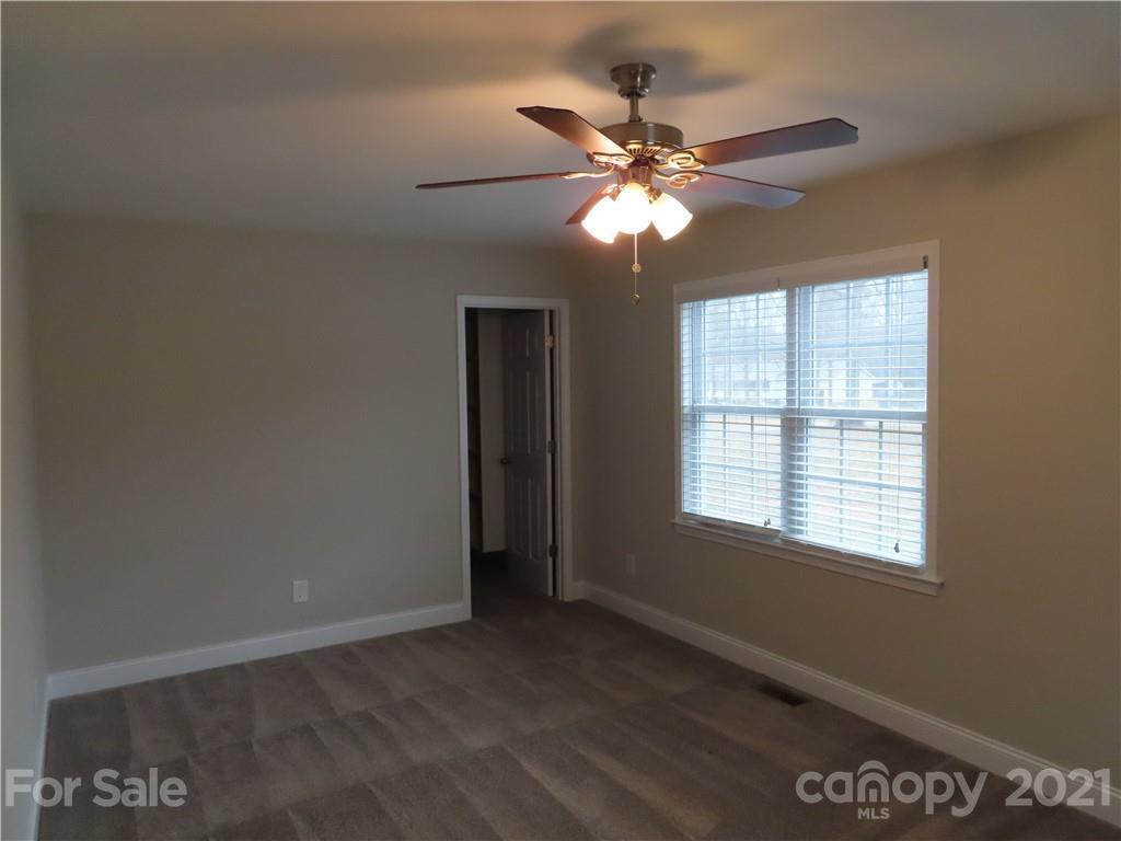171 Stone Post Road Rock Hill, SC 29730 - Photo 5 of 27 Gallery Image 5