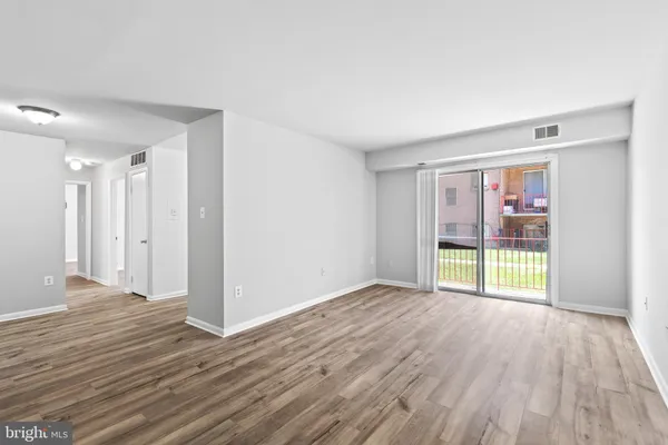 $2,199 | 225 43rd Road Northeast, Unit 203, Washington, DC 20019