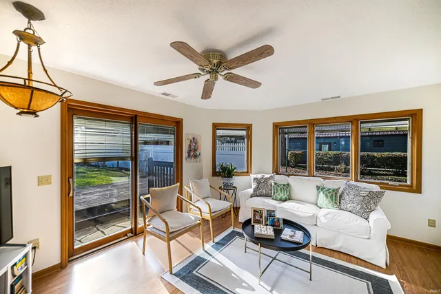 $1,699,000 | 6458 East Waco Drive, Syracuse, IN 46567