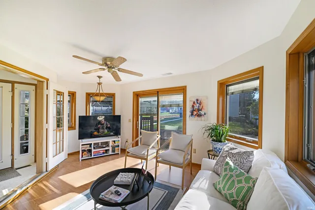 $1,699,000 | 6458 East Waco Drive, Syracuse, IN 46567