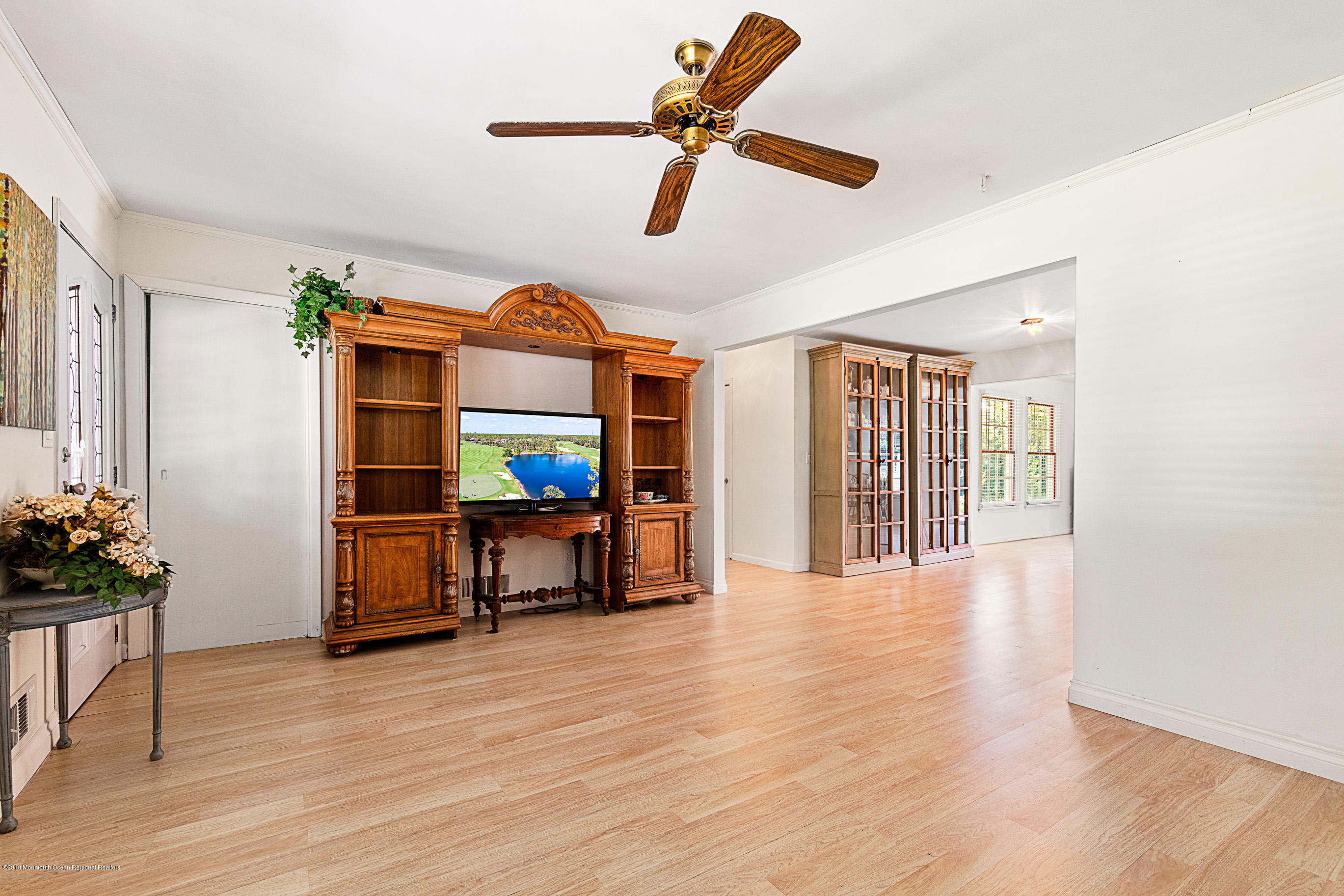 29 Kenmore Road Freehold, NJ 07728 - Photo 4 of 19 29KenmoreOnline-9