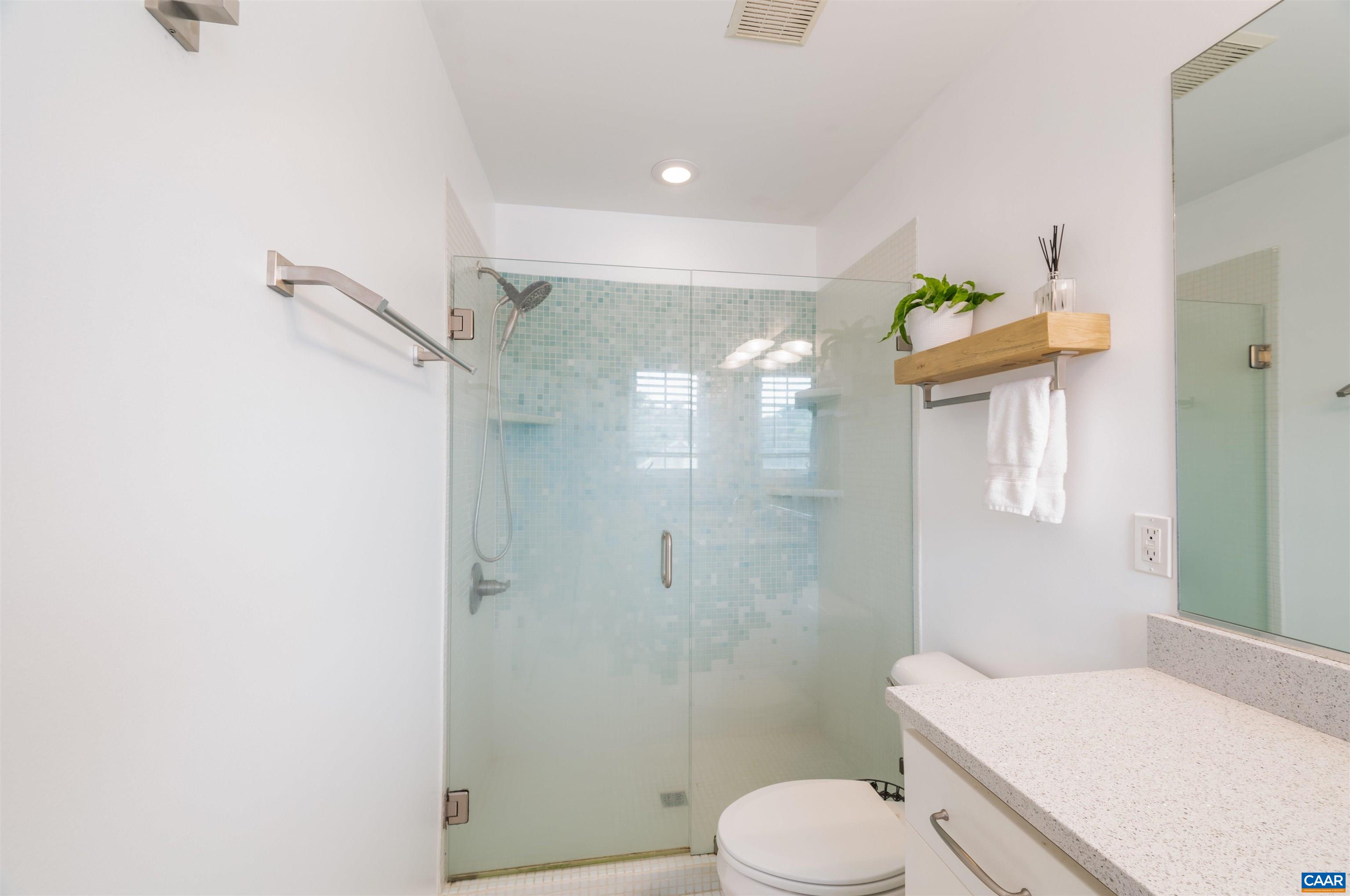 373 Quarry Road Charlottesville, VA 22902 - Photo 5 of 33 Gallery Image 5