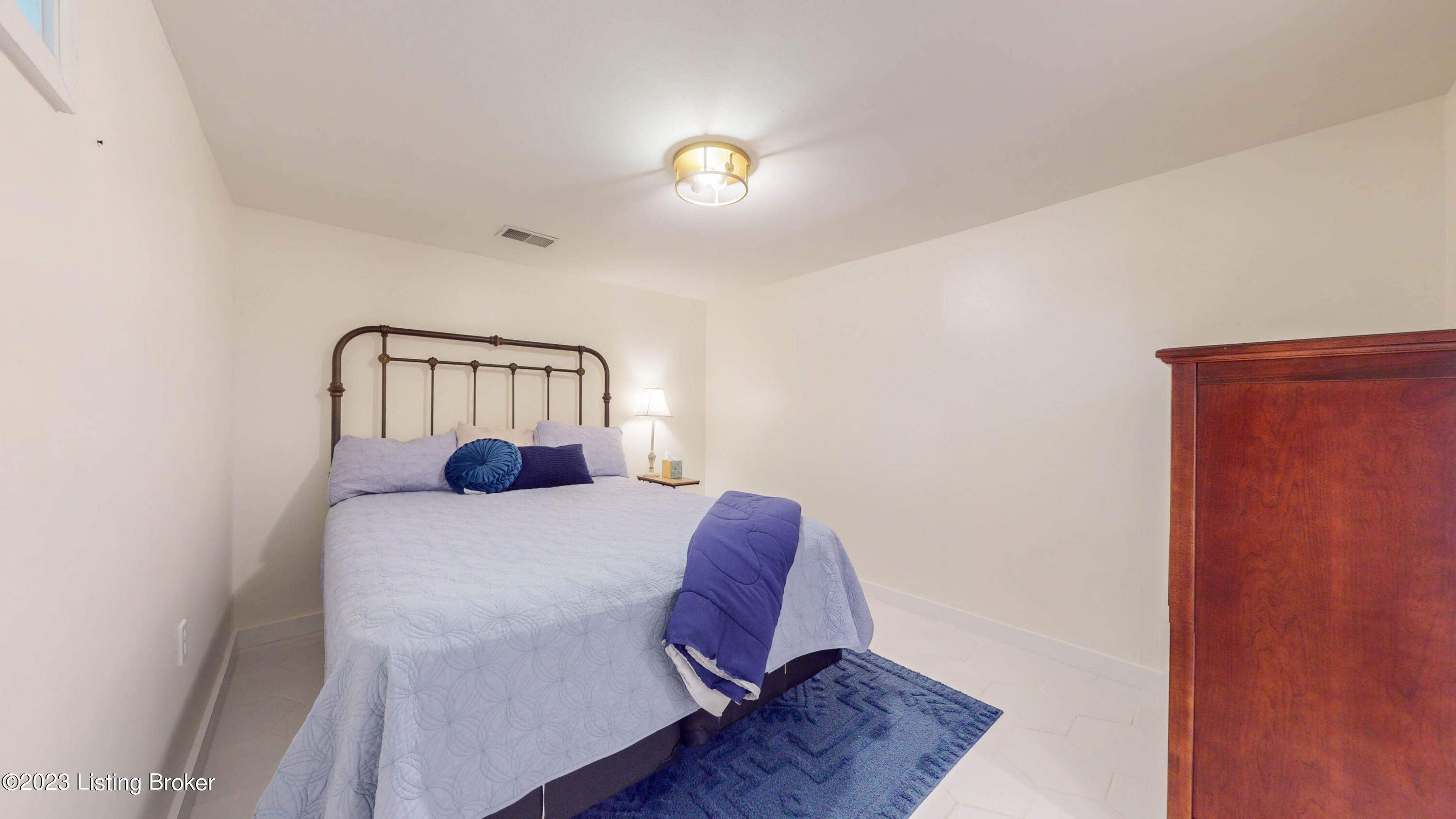 10206 Afton Road Louisville, KY 40223 - Photo 37 of 59 10206-Afton-Rd_040