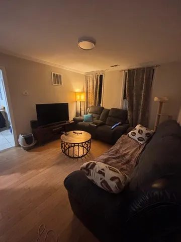 $2,975 | 59 Division Street, Unit 3, Chelsea, MA 02150