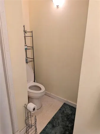 $2,400 | 220 Dixie Drive, Moultrie, GA 31768