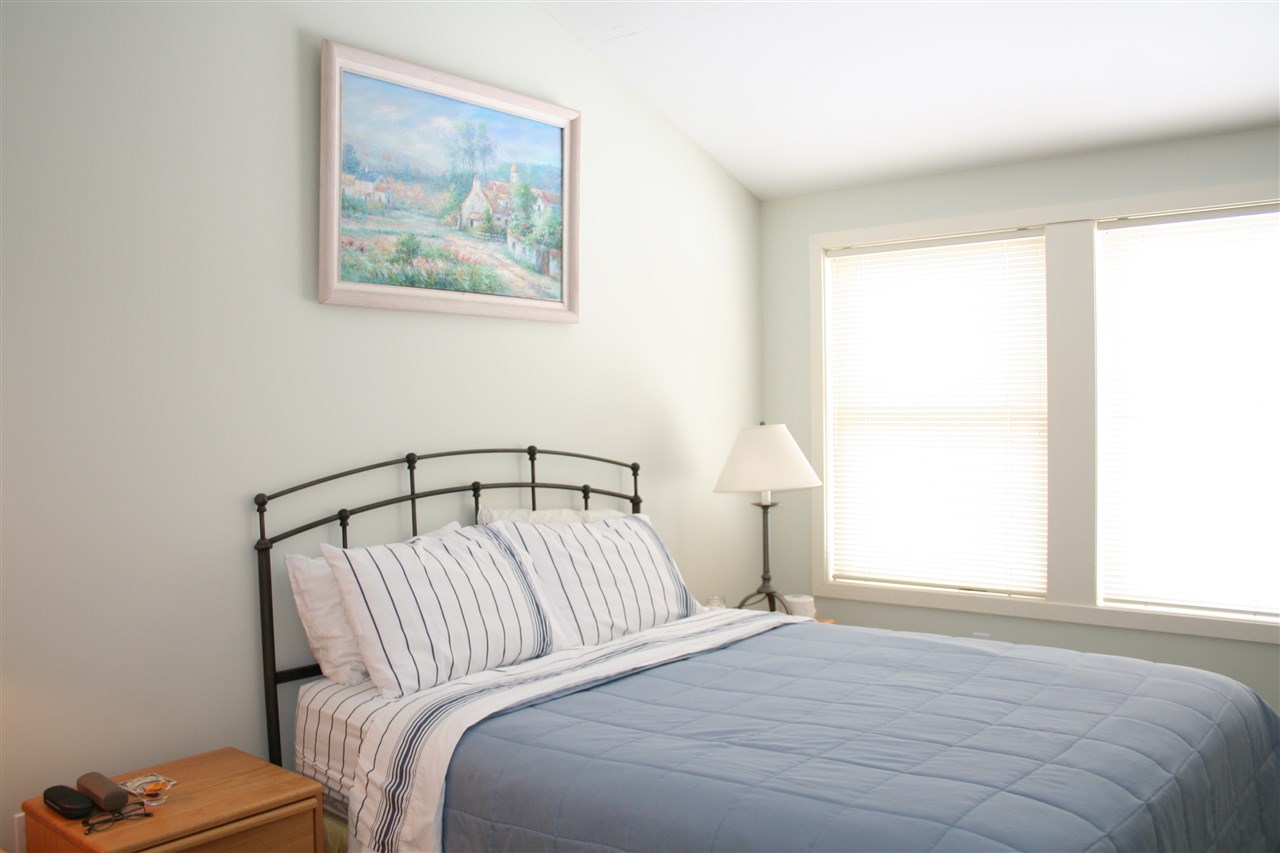 51 Catamount Road, Unit B Hartford, VT 05059 - Photo 8 of 15 Gallery Image 8