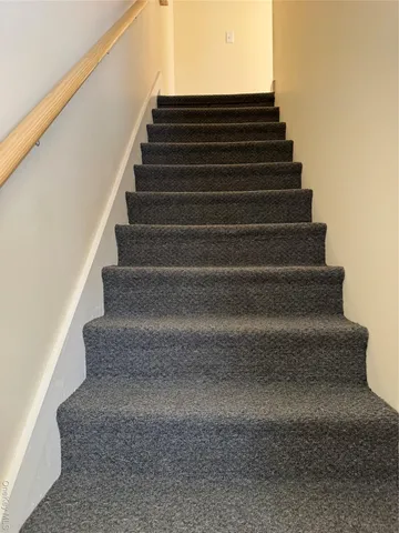 $2,300 | 14 Orchard Street, Unit 2, Warwick, NY 10990