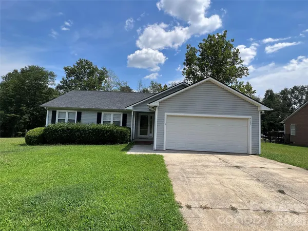$2,000 | 4144 Sim Chick Lane, Maiden, NC 28650