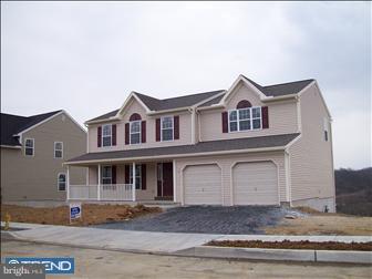 407 Longview Drive Sinking Spring, PA 19608 - Photo 1 of 6 Gallery Image 1