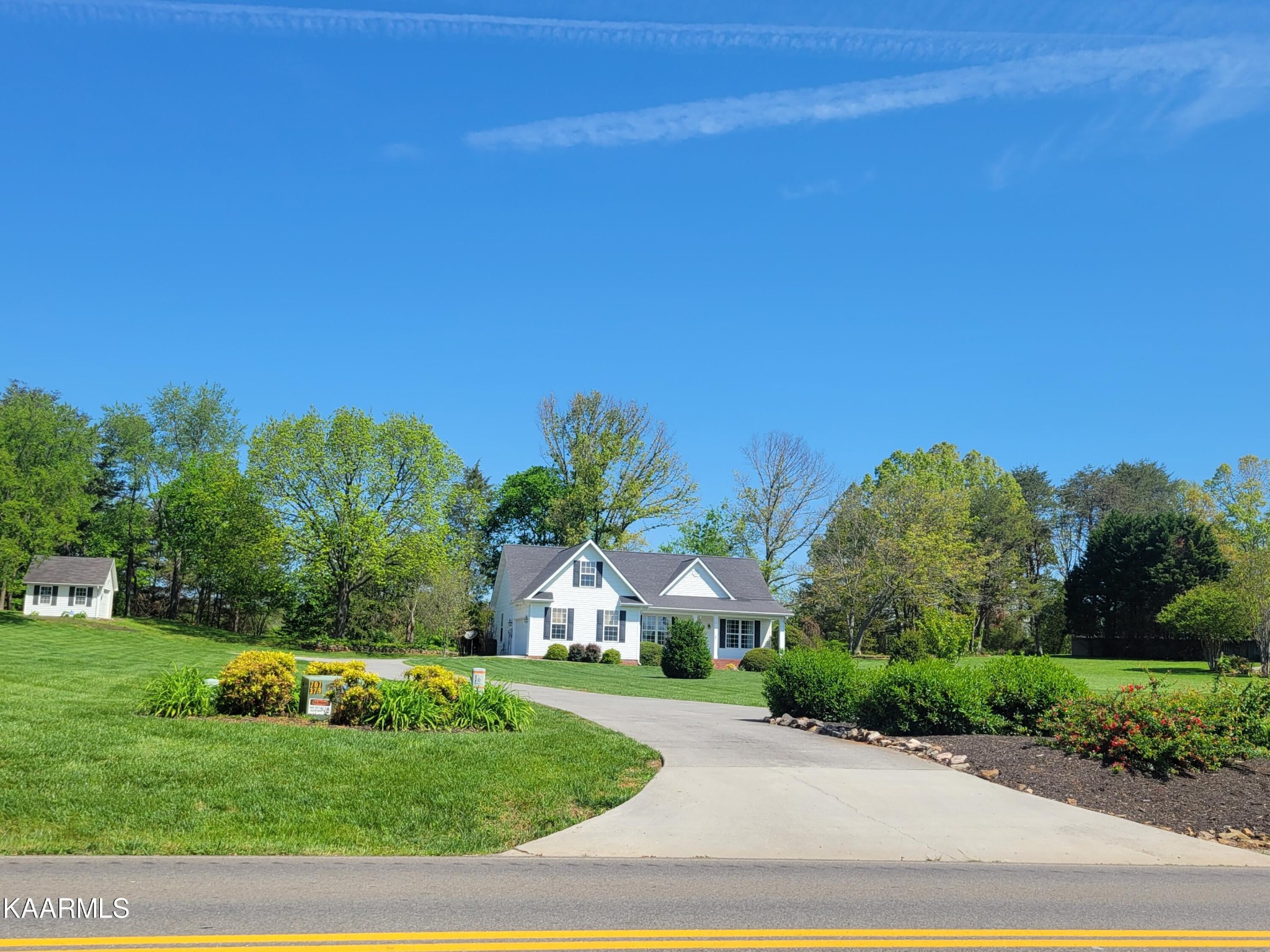 4943 Morganton Road Greenback, TN 37742 - Photo 2 of 48 Gallery Image 2