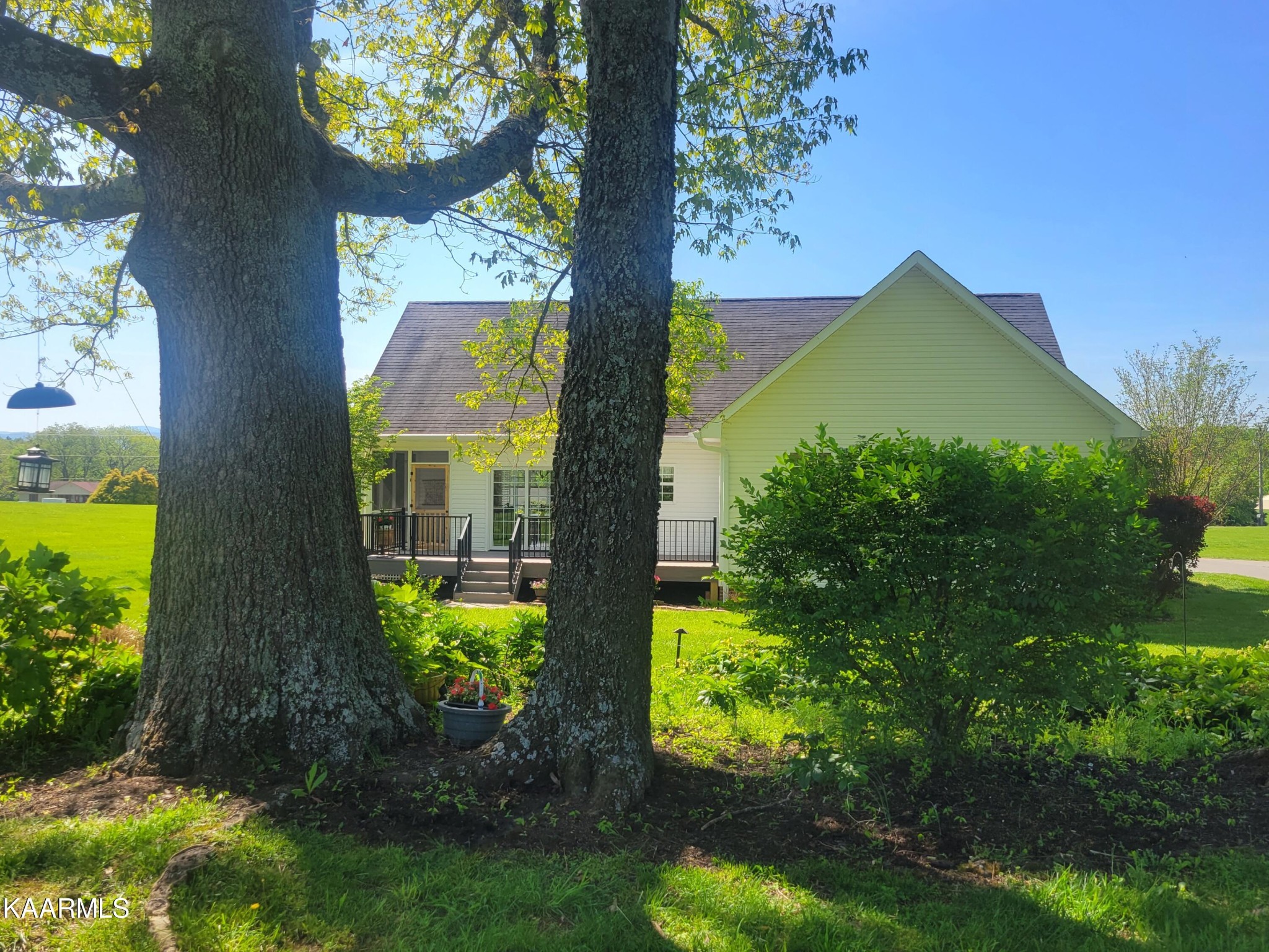 4943 Morganton Road Greenback, TN 37742 - Photo 9 of 48 Gallery Image 9
