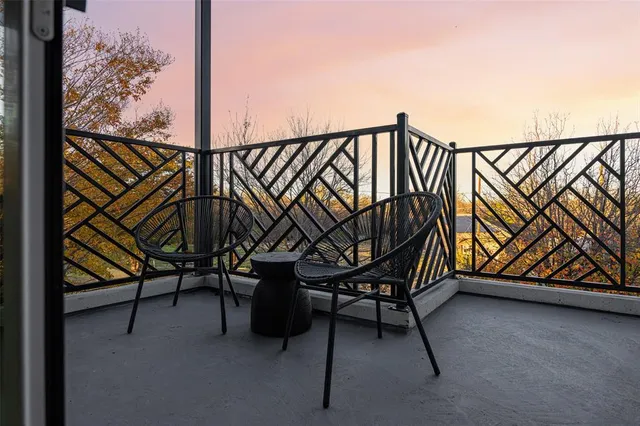 a view of a hallway with closet